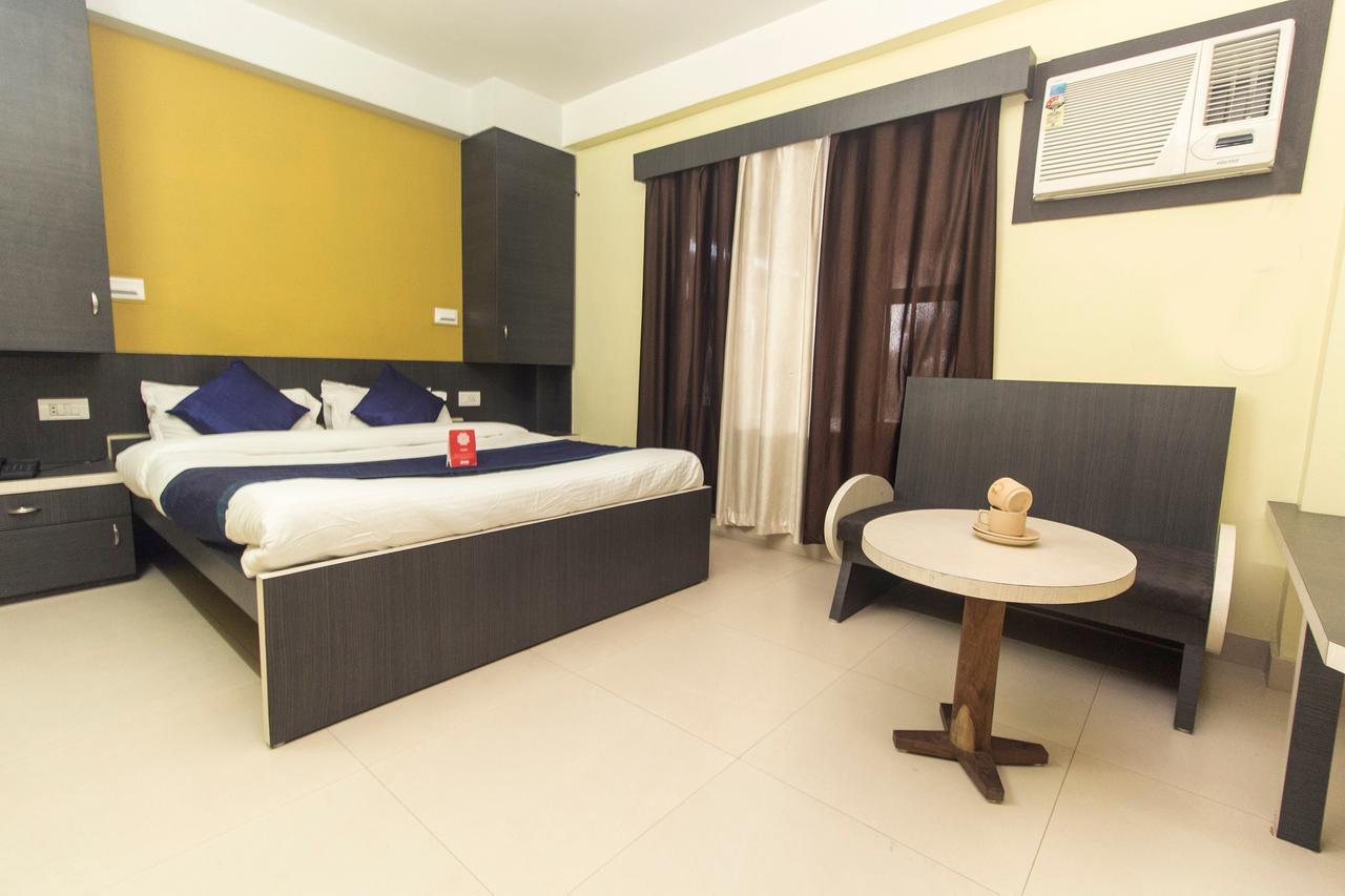 Hotel Jagat Силигури Екстериор снимка
