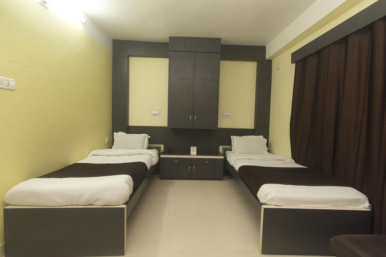 Hotel Jagat Силигури Екстериор снимка